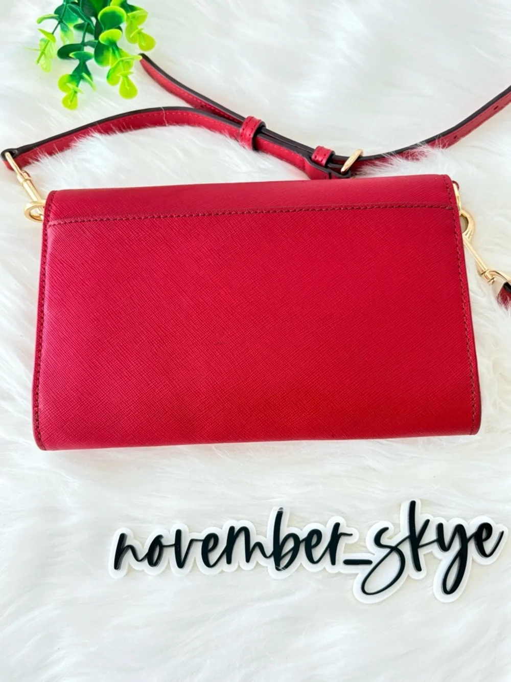 Tory Burch great sleek